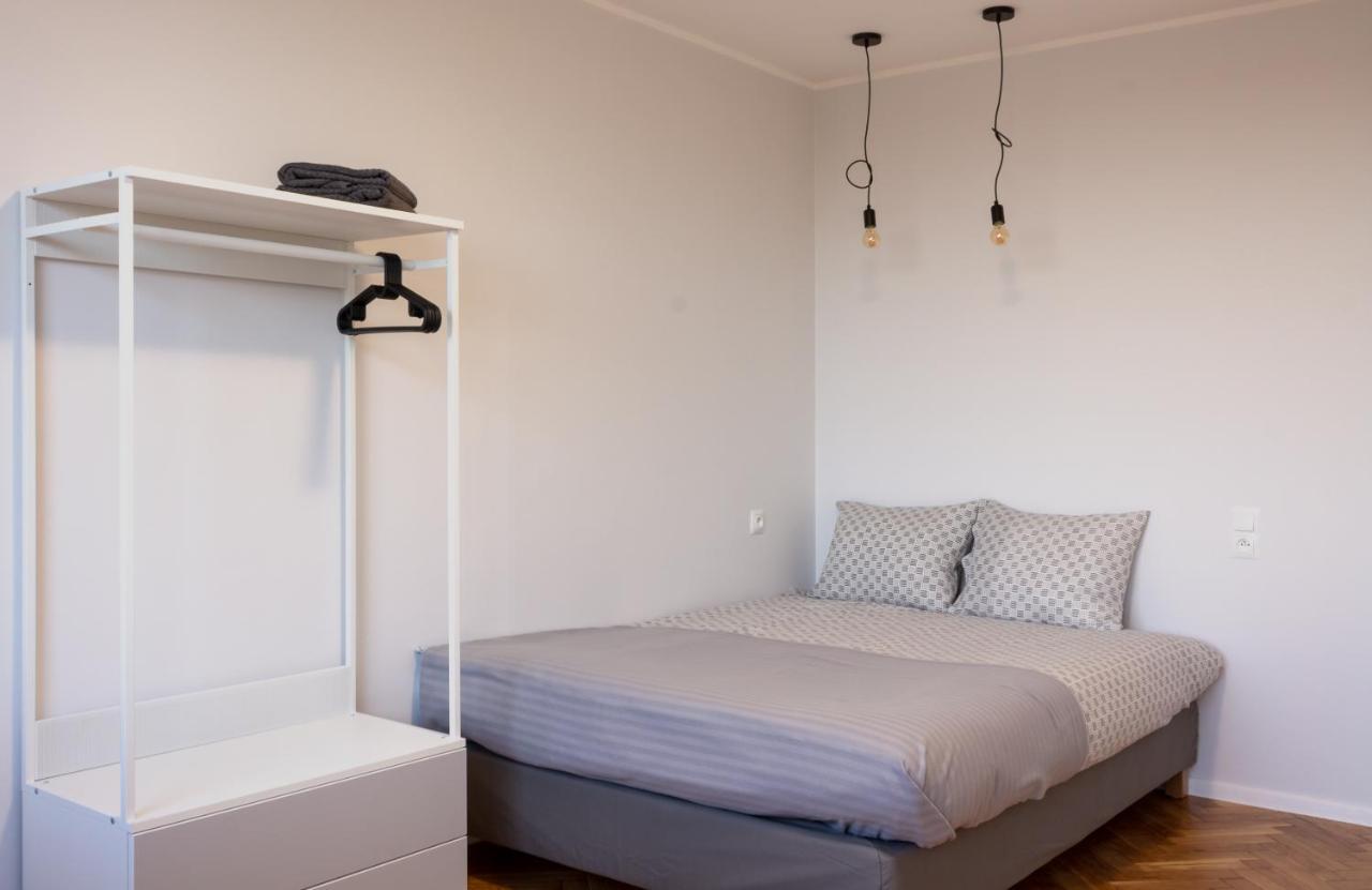 Initium Rooms - Pokoje Na Wynajem - Obroncow Wybrzeza 4D 格但斯克 外观 照片