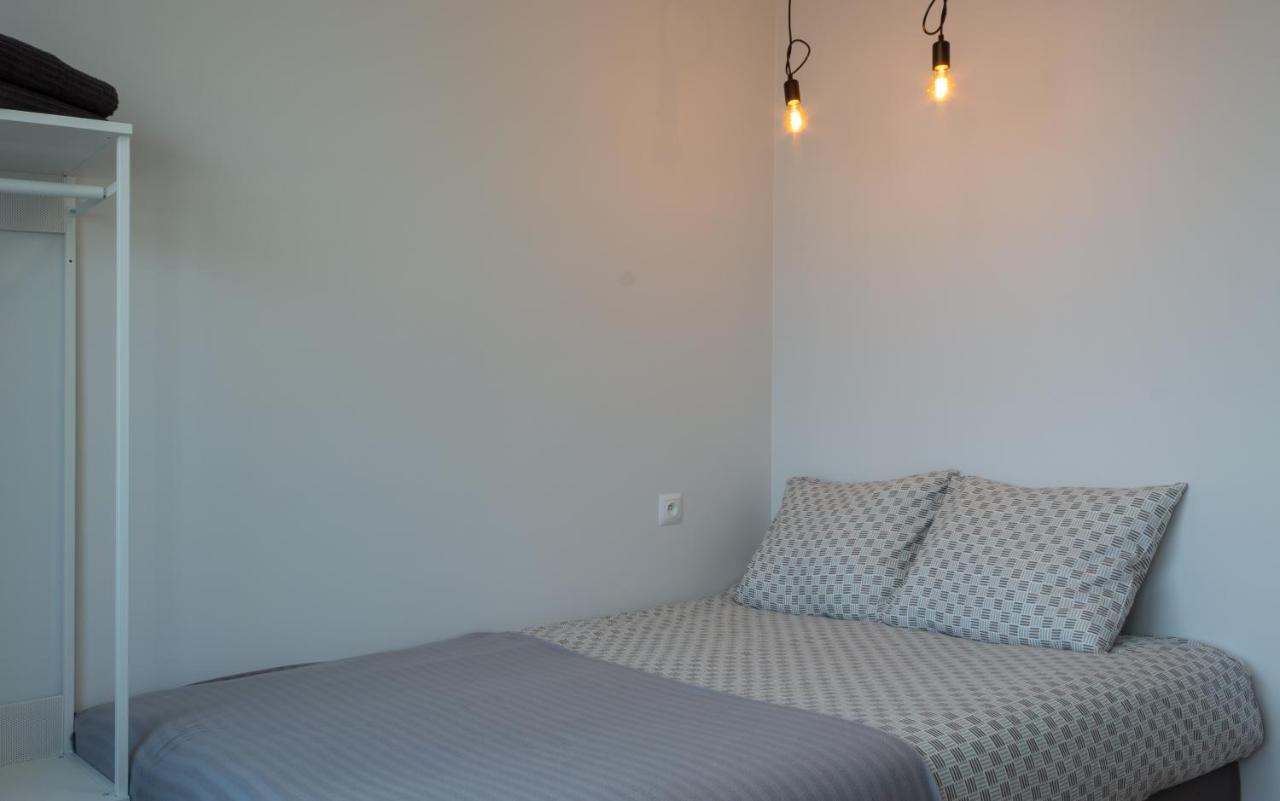 Initium Rooms - Pokoje Na Wynajem - Obroncow Wybrzeza 4D 格但斯克 外观 照片